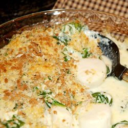 Deb's Scallops Florentine