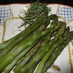 Rosemary Steamed Asparagus