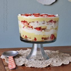 Traditional English Trifle