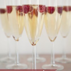 Raspberry Champagne Cocktail