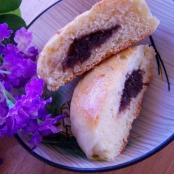 Anman - Steamed Buns With Azuki (Sweet Red Bean) Paste