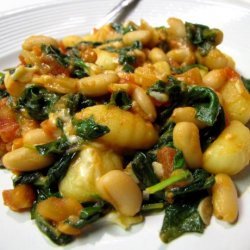 Skillet Gnocchi With Spinach & White Beans