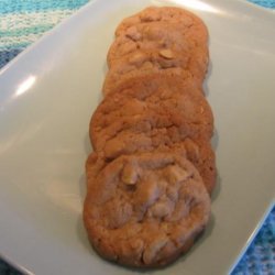 Aussie Fudgy Macadamia Nut Cookies