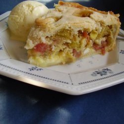 Wanda's Rhubarb Cream Pie