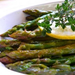 Lemony Fresh Asparagus With Thyme