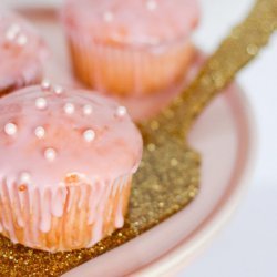 Pink Champagne Cupcakes