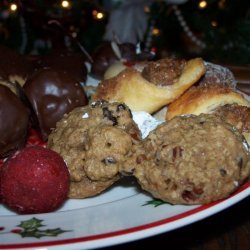 Oatmeal Chocolate Chip Raisin Cookies