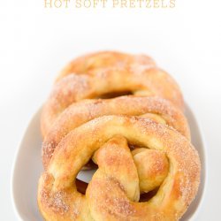 Soft Hot Pretzels