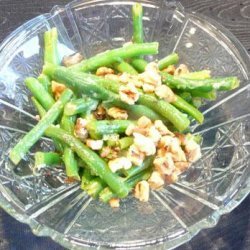 Sauteed Green Beans With Lemon and Walnuts