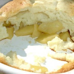 Delicious Puffy Oven-Baked Apple Pancake!