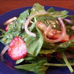 Easy Strawberry Spinach Salad