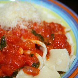 Gluten Free Fettuccine With Tomato Basil Sauce