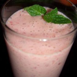 Strawberry and Hazelnut Lassi