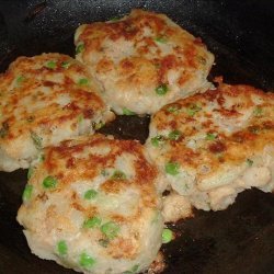 New England Potato & Salmon Cakes