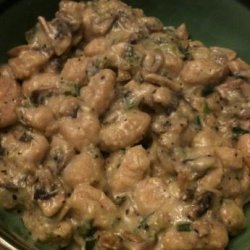 Gnocchi With Creamy Garlic-Mushroom Sauce