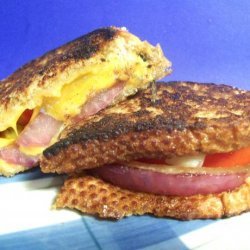 Grilled Cheese and Tomato Sandwich