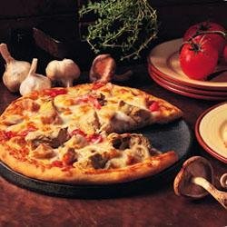 Chicken and Artichoke Pizza with Fresh Tomatoes