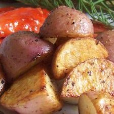 Crispy Roasted Rosemary Potatoes