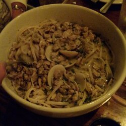 White Clam Sauce with Pasta