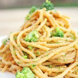 Creamy Chicken, Pasta and Broccoli Bake