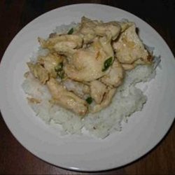 Stir-Fry Chicken with Lemon Grass (Ga Xao Xa)