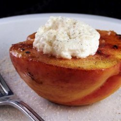 Vanilla Spice-Rubbed Grilled Peaches With Fresh Goat Cheese