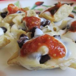 Nachos With Chicken and Black Beans