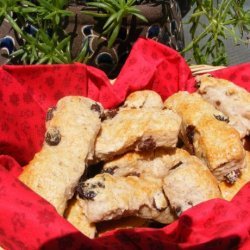 Cinnamon Raisin Scone Sticks