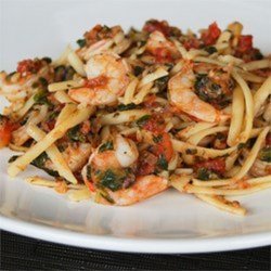 Shrimp With Fresh Tomatoes and Pasta