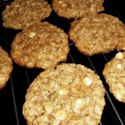 Apricots and Cream Oatmeal Cookies