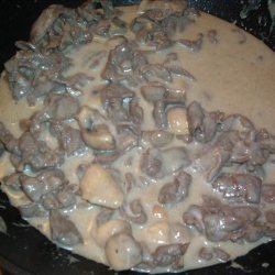 Low-Carb Beef Stroganoff