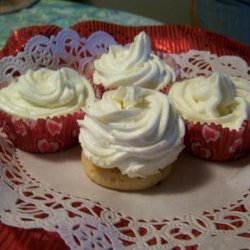 Easy No Bake Baby Cheesecakes