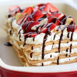 Banana Split Refrigerator Cake