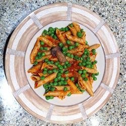 Bow-Tie Pasta With Red Pepper Sauce