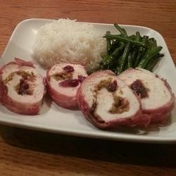 Prosciutto-Wrapped Cherry-Stuffed Chicken Breasts