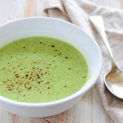 Magic Bullet Brisk Broccoli Soup