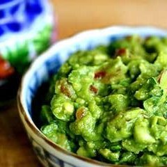 Magic Bullet Speedy Guacamole