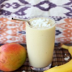 Sugar-Free Banana Mango Smoothie