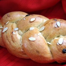 Bread Machine Cardamom Golden Raisin Almond Bread