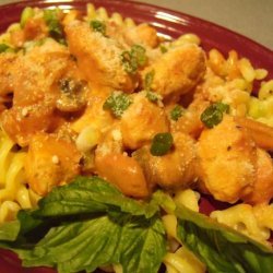 Italian Gigi Sauce With Chicken and Pasta