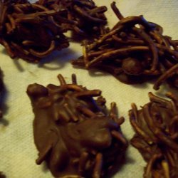Peanut Butter Chocolate Clusters