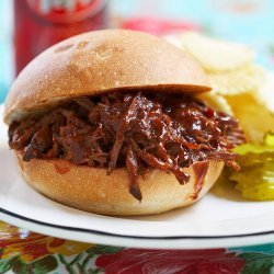 BBQ Beef Sandwiches (Slow Cooker)