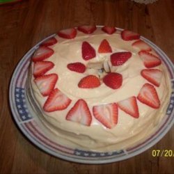 Watermelon, Strawberry & Kiwi Cake With Watermelon Icing