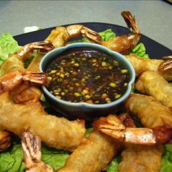 Crunchy Shrimp Wontons With Green-Onion Dipping Sauce