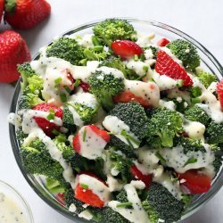 Strawberry Salad With Poppy Seed Dressing
