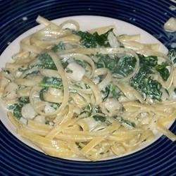 New Year Spinach Fettuccine with Scallops