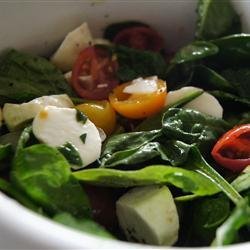 Spinach Caprese Salad