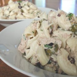 Tuna pasta with lemon cream sauce