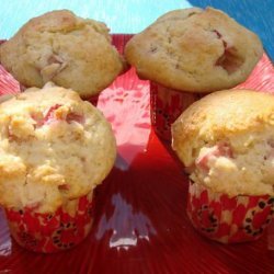 Old Fashioned Rhubarb Muffins