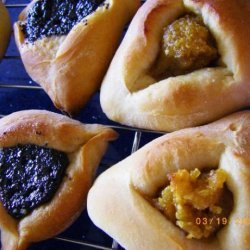 Hamentashen With Yeast Dough